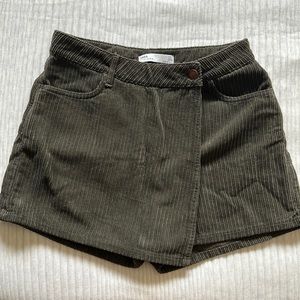 Zara forest green corduroy skort